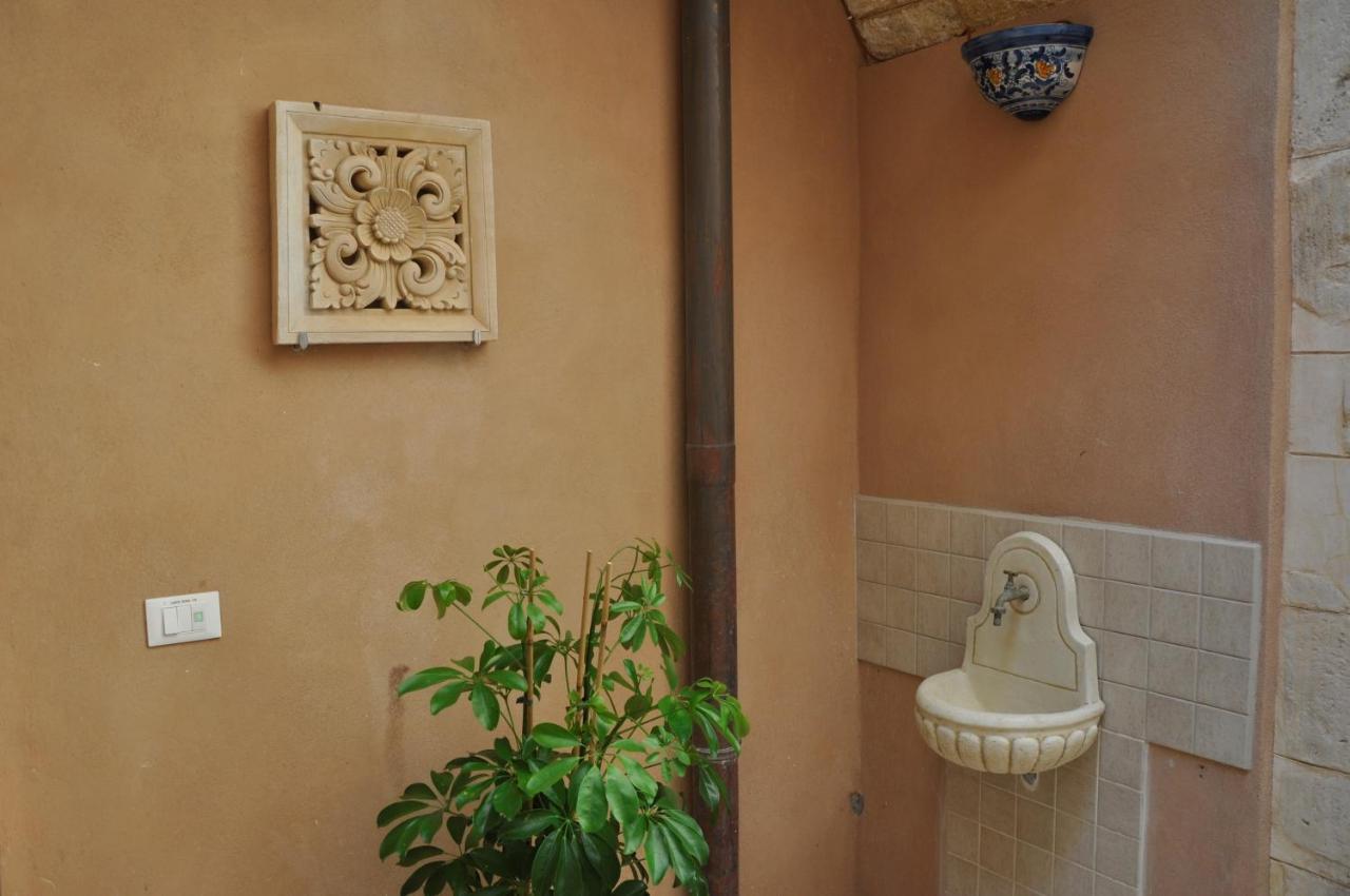 Corte Roma 148 Apt Syracuse Exteriér fotografie